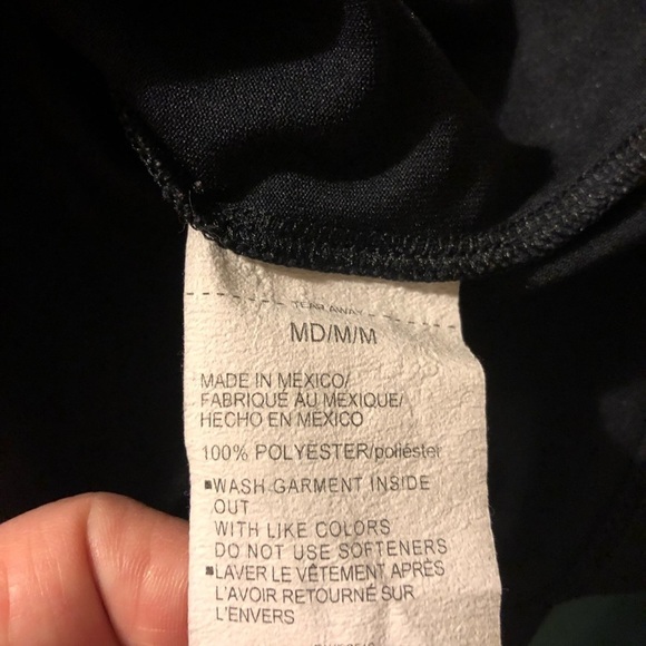 Under Armour t shirt size M - Picture 4 of 5